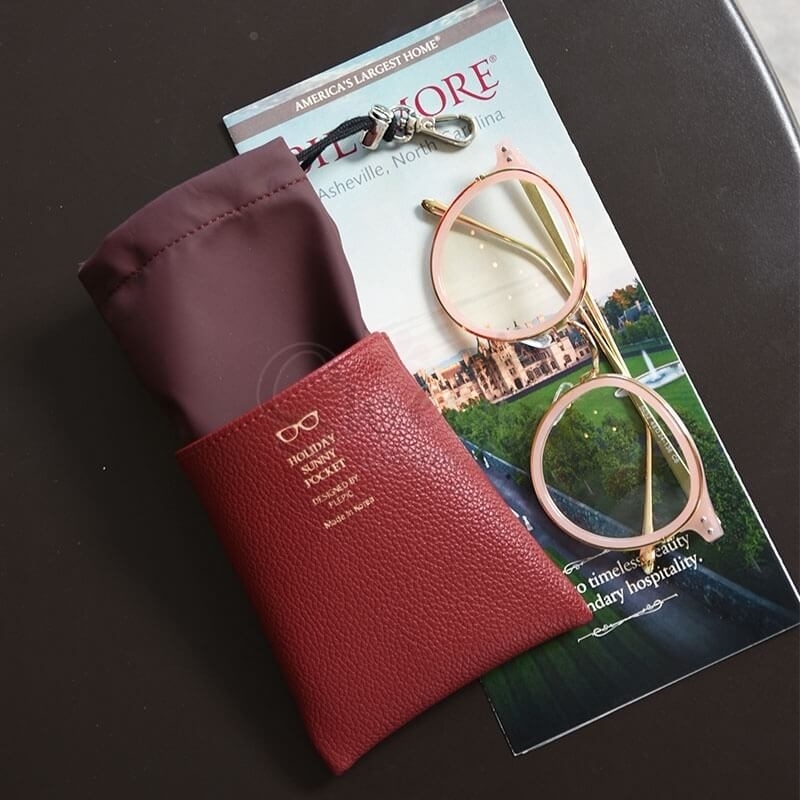 【韩国】 PLEPIC Holiday Sunny Pocket 简约气质布面拼接皮革眼镜袋 墨镜包 -  - 1@ - Sweet Living