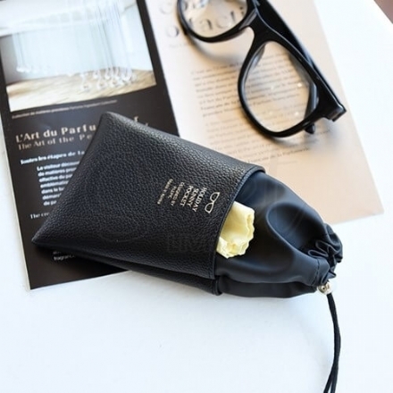 【韩国】 PLEPIC Holiday Sunny Pocket 简约气质布面拼接皮革眼镜袋 墨镜包 -  - 5    - Sweet Living