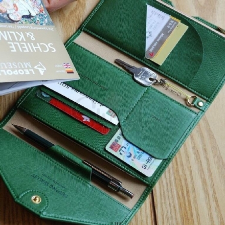 【韩国】 PLEPIC TRIPPING WALLET 多功能旅行护照包护照夹 三折钱包 - Sweet Living