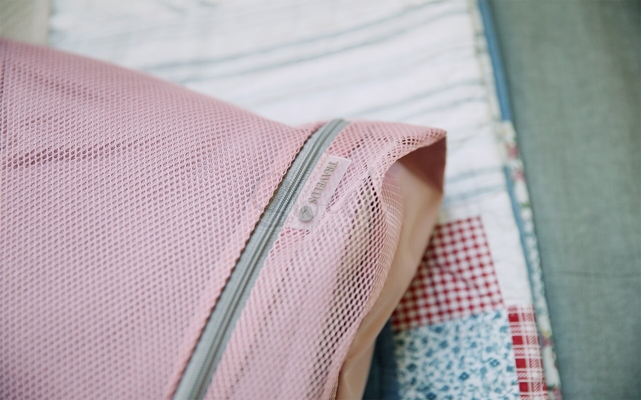 【韩国】By Full Deign Travelus Mesh Puch 旅行网孔衣物收纳包 拉链整理袋 大号XL 42x38cm -  - 21@ - Sweet Living