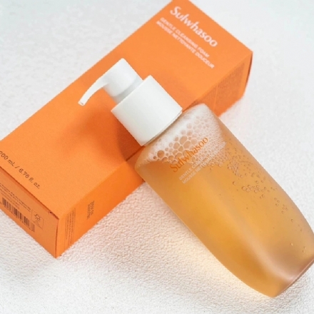 【韩国】 雪花秀  顺行洗面奶 温和补水保湿清洁洁面 / Sulwhasoo Gentle Cleansing Foam (200ml) - Sweet Living